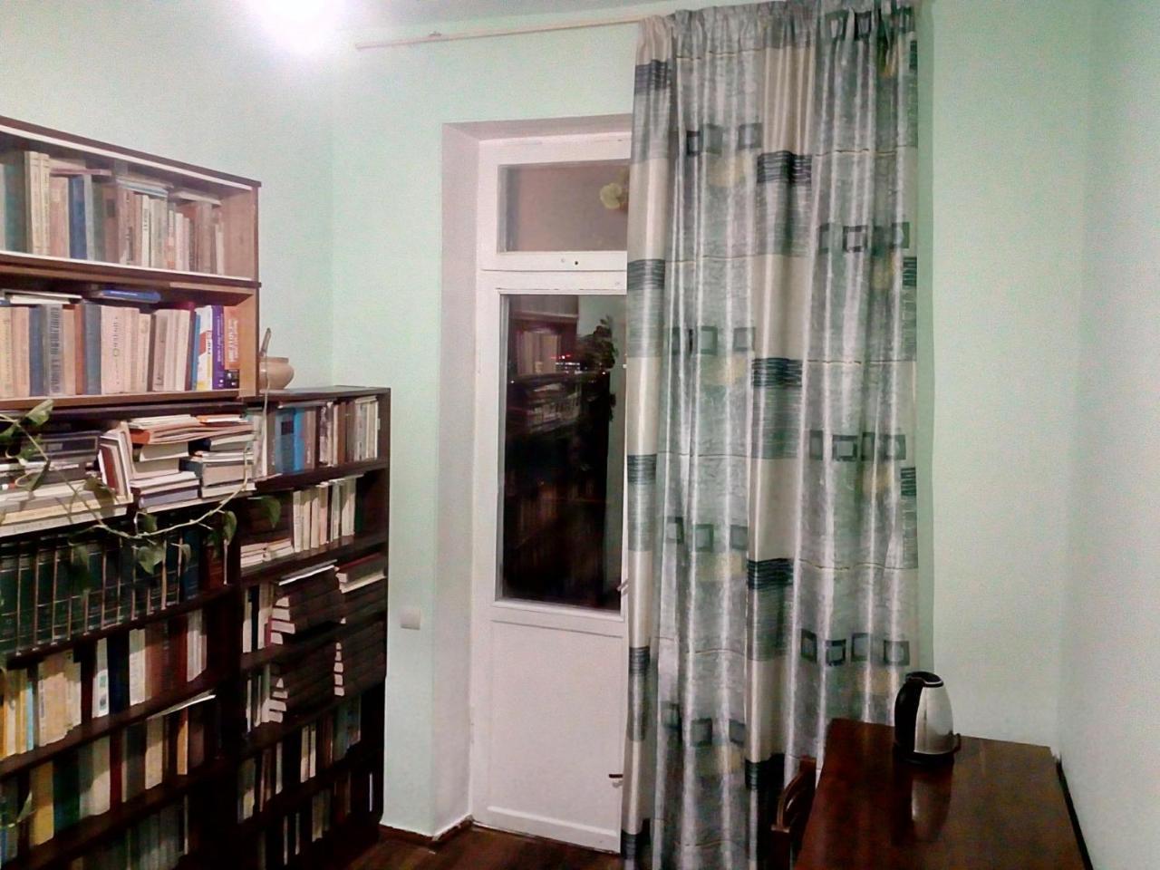 Room In The Centre Erivan Exterior foto